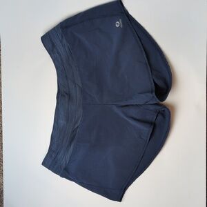 Oiselle Navy Blue Classic Roga Running Shorts Women's Medium